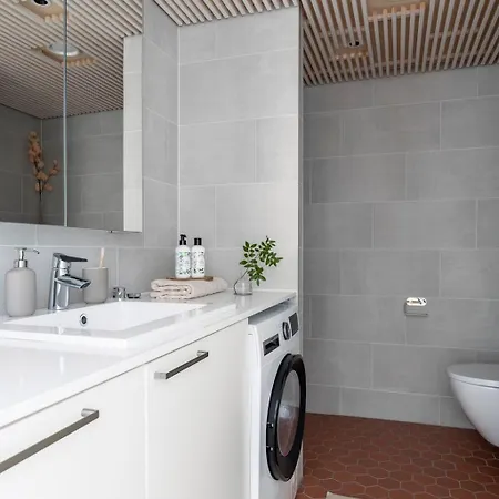 Stylish Flat In Trendy Kallio Helsinki Esterno foto